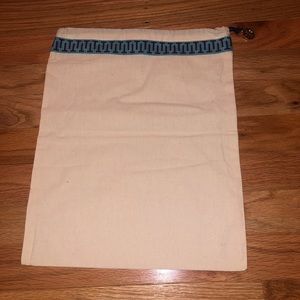 Tory burch dust bag